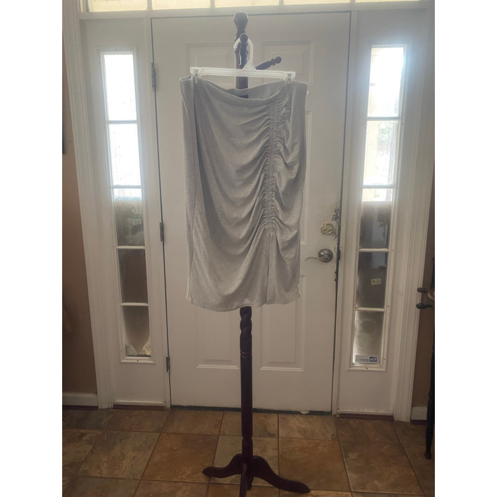 Women's EXPRESS Light Gray Ruched Midi Skirt L